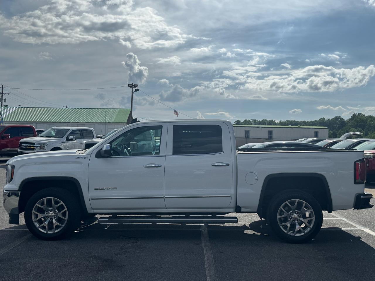 GMC Sierra 1500 SLT Crew Cab Short Box 4WD 2018