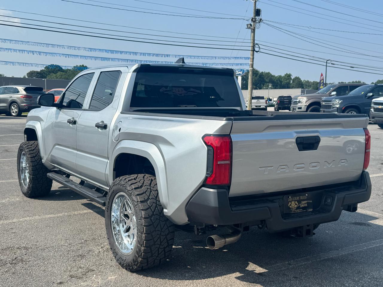 Toyota Tacoma SR Double Cab 2WD 2025