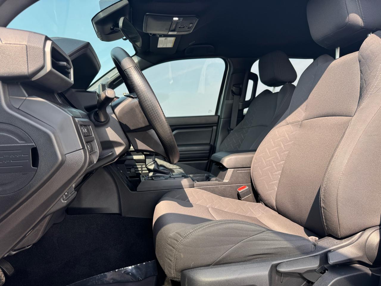 Toyota Tacoma SR Double Cab 2WD 2025
