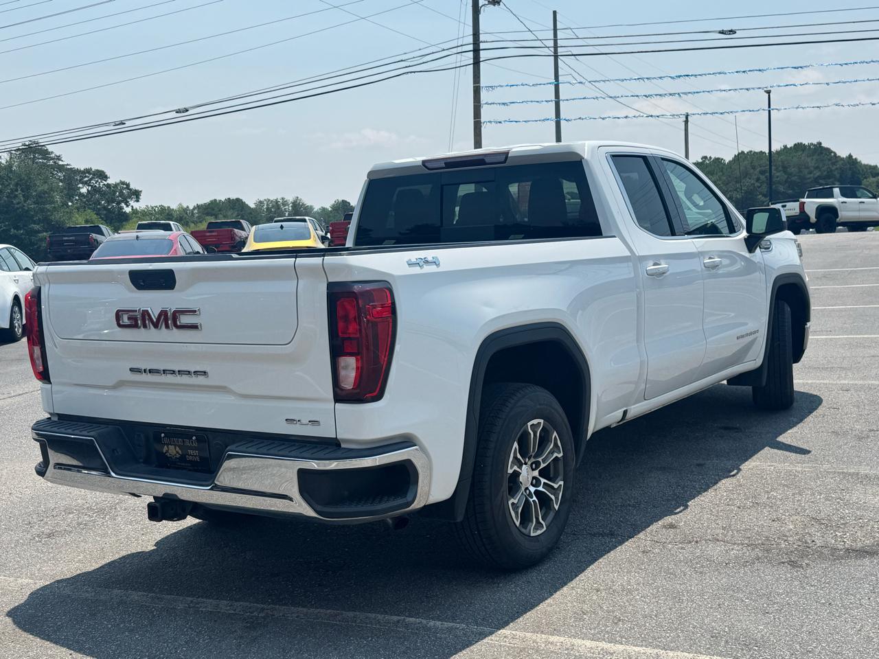 GMC Sierra 1500 SLE Double Cab 4WD 2021