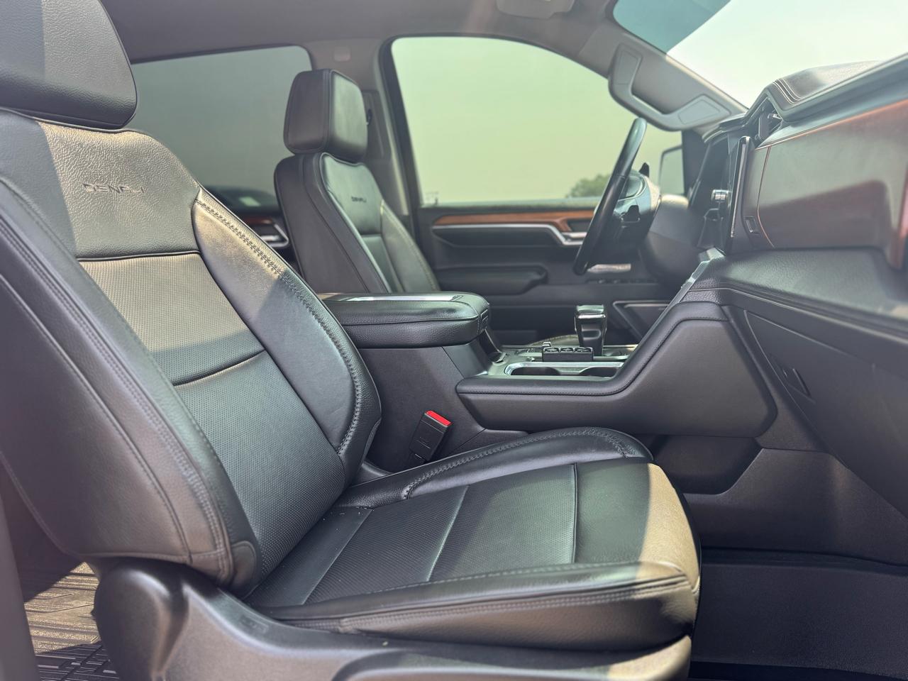 GMC Sierra 1500 Denali Crew Cab Short Box 4WD 2022