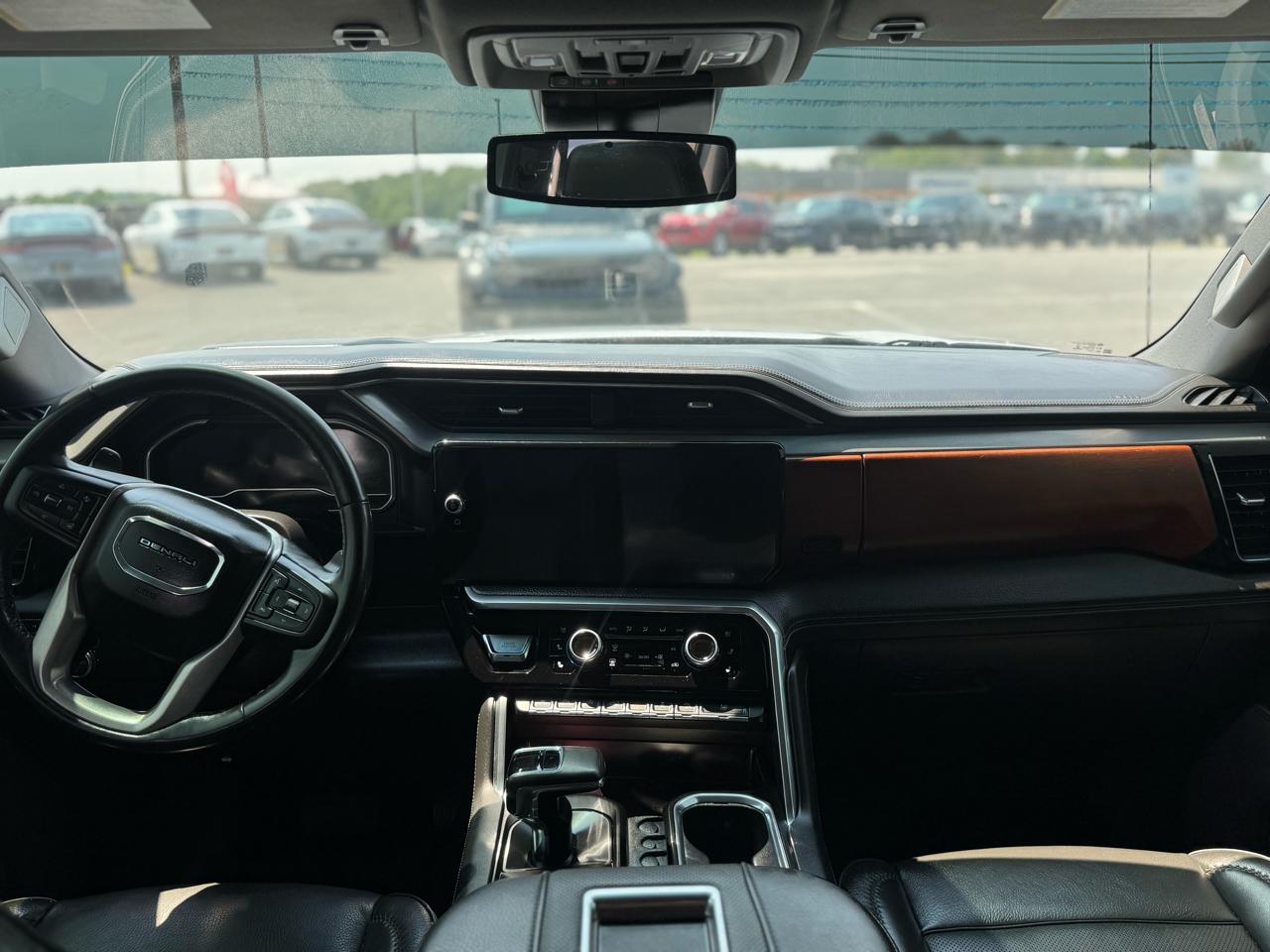 GMC Sierra 1500 Denali Crew Cab Short Box 4WD 2022