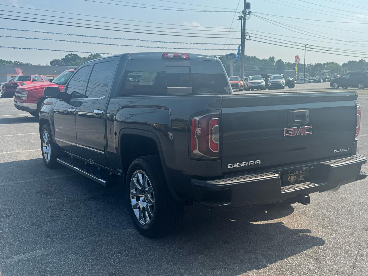 GMC Sierra 1500 Denali Crew Cab Short Box 4WD 2017