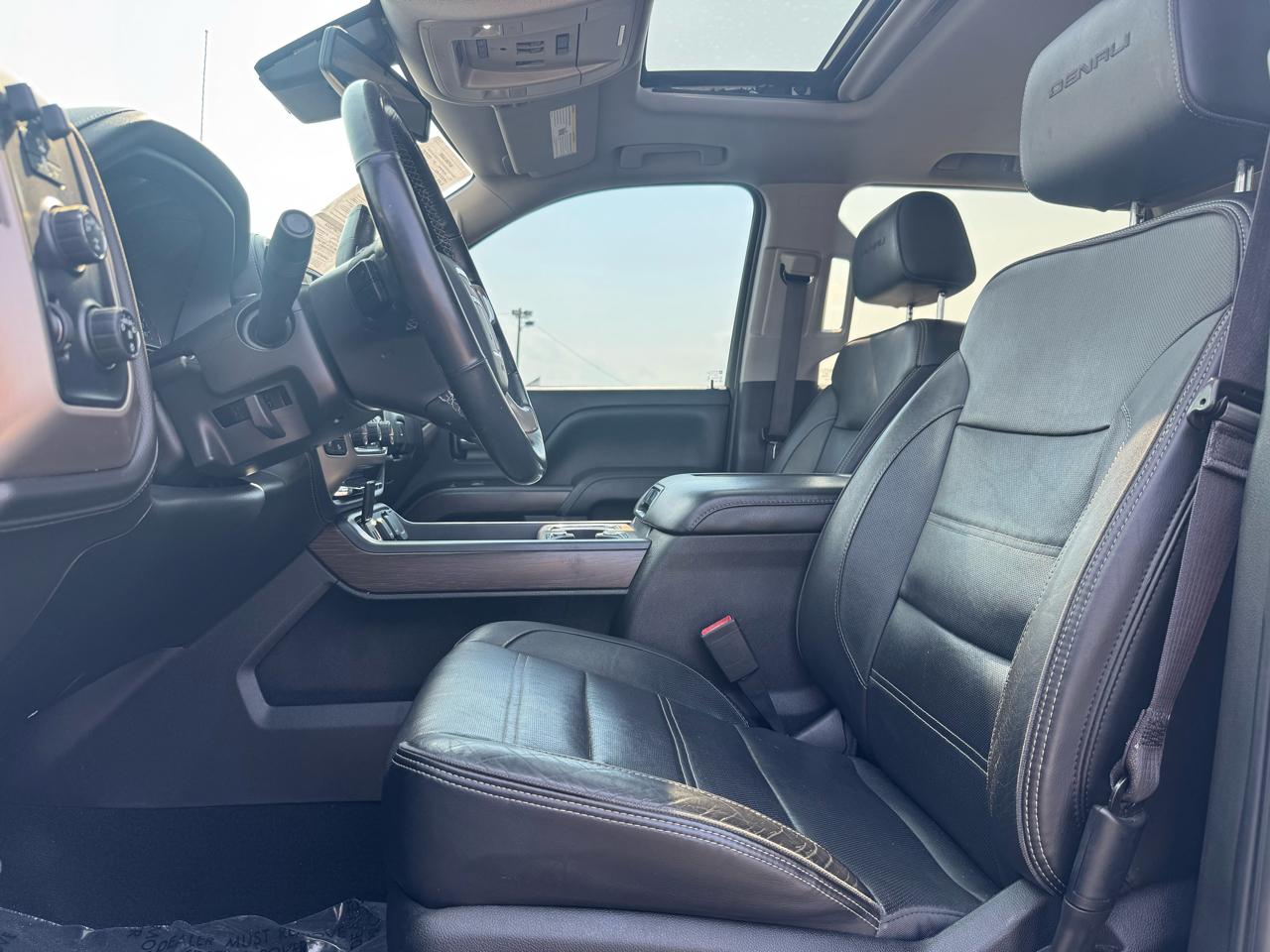GMC Sierra 1500 Denali Crew Cab Short Box 4WD 2017