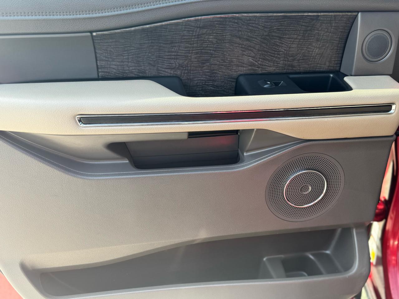 Ford Expedition MAX Limited 2WD 2018