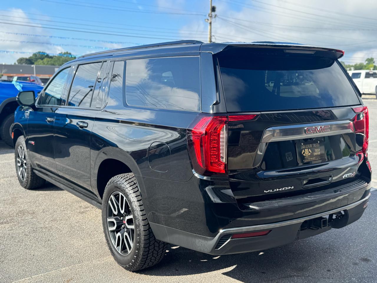 GMC Yukon XL AT4 2022