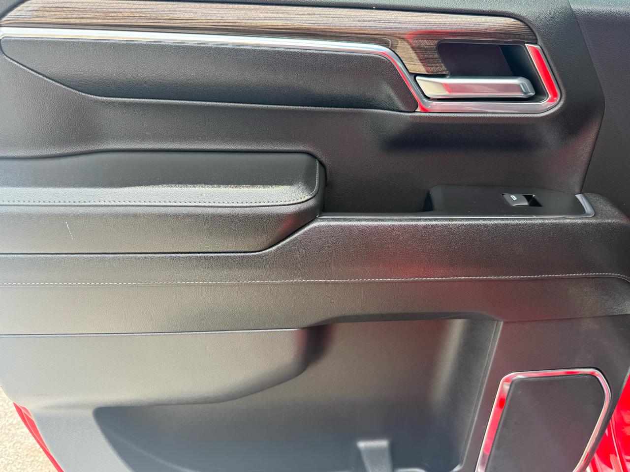 Chevrolet Silverado 1500 LT Z71 2024