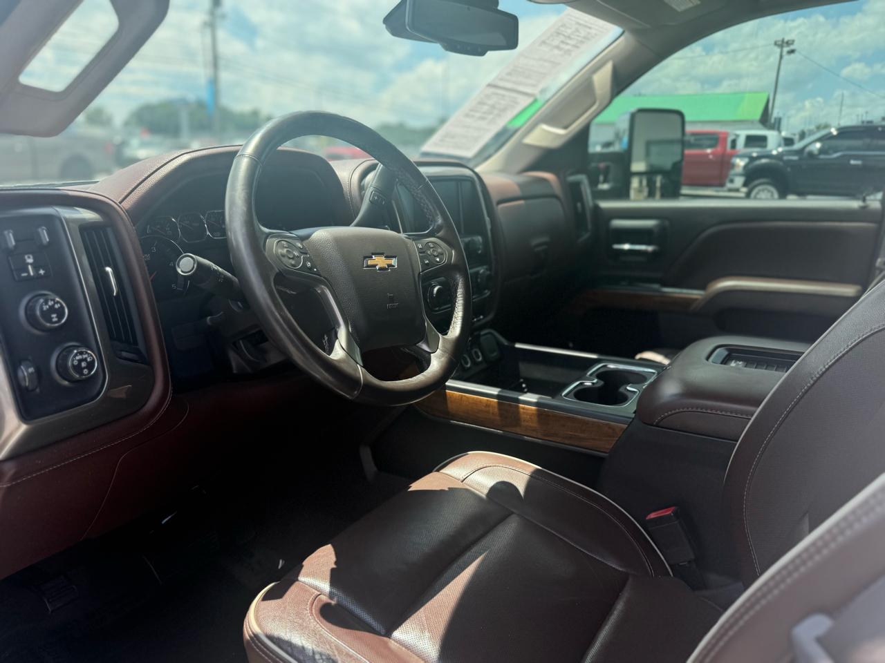 Chevrolet Silverado 3500HD LTZ Crew Cab 4WD 2016