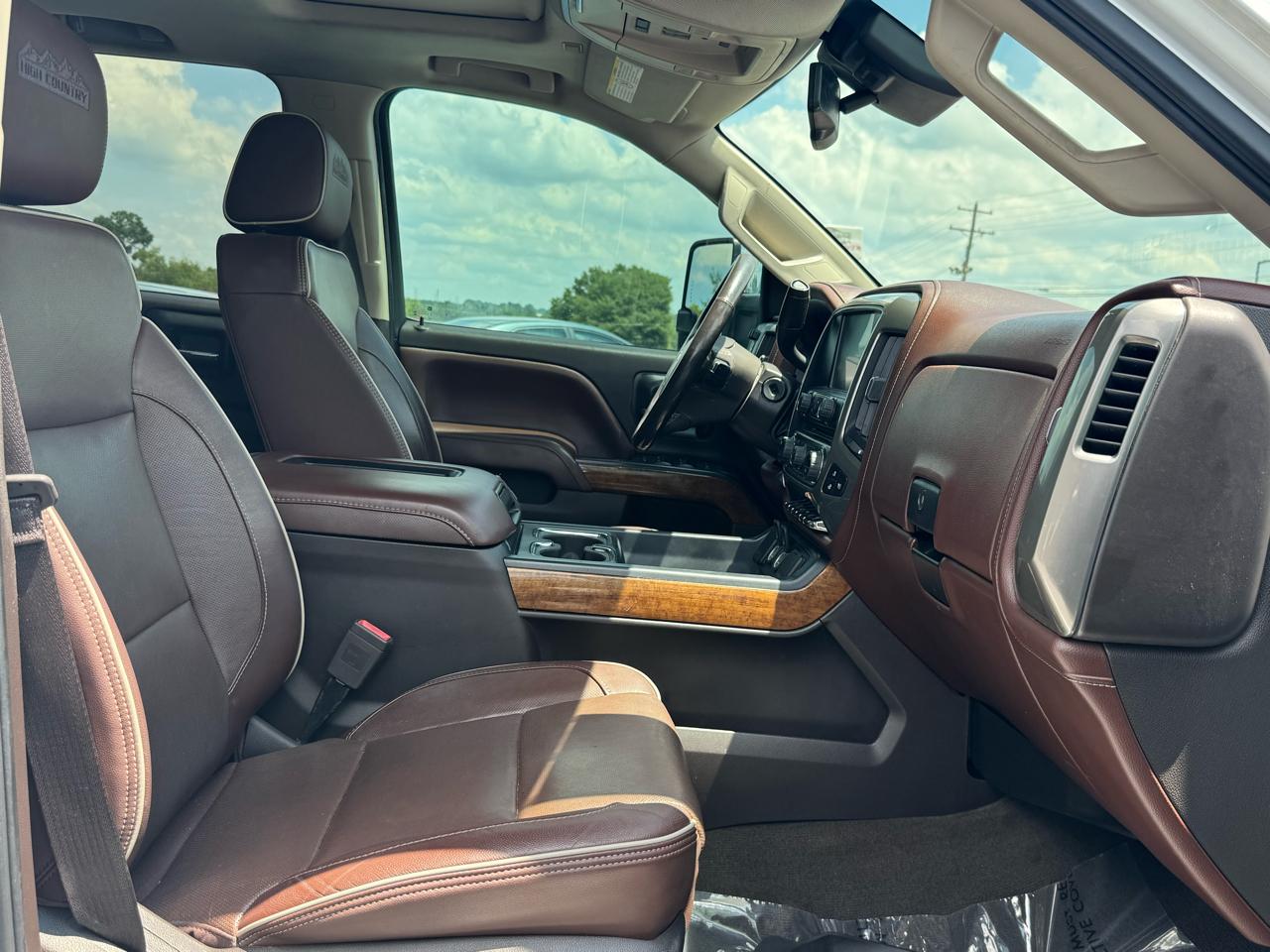Chevrolet Silverado 3500HD LTZ Crew Cab 4WD 2016