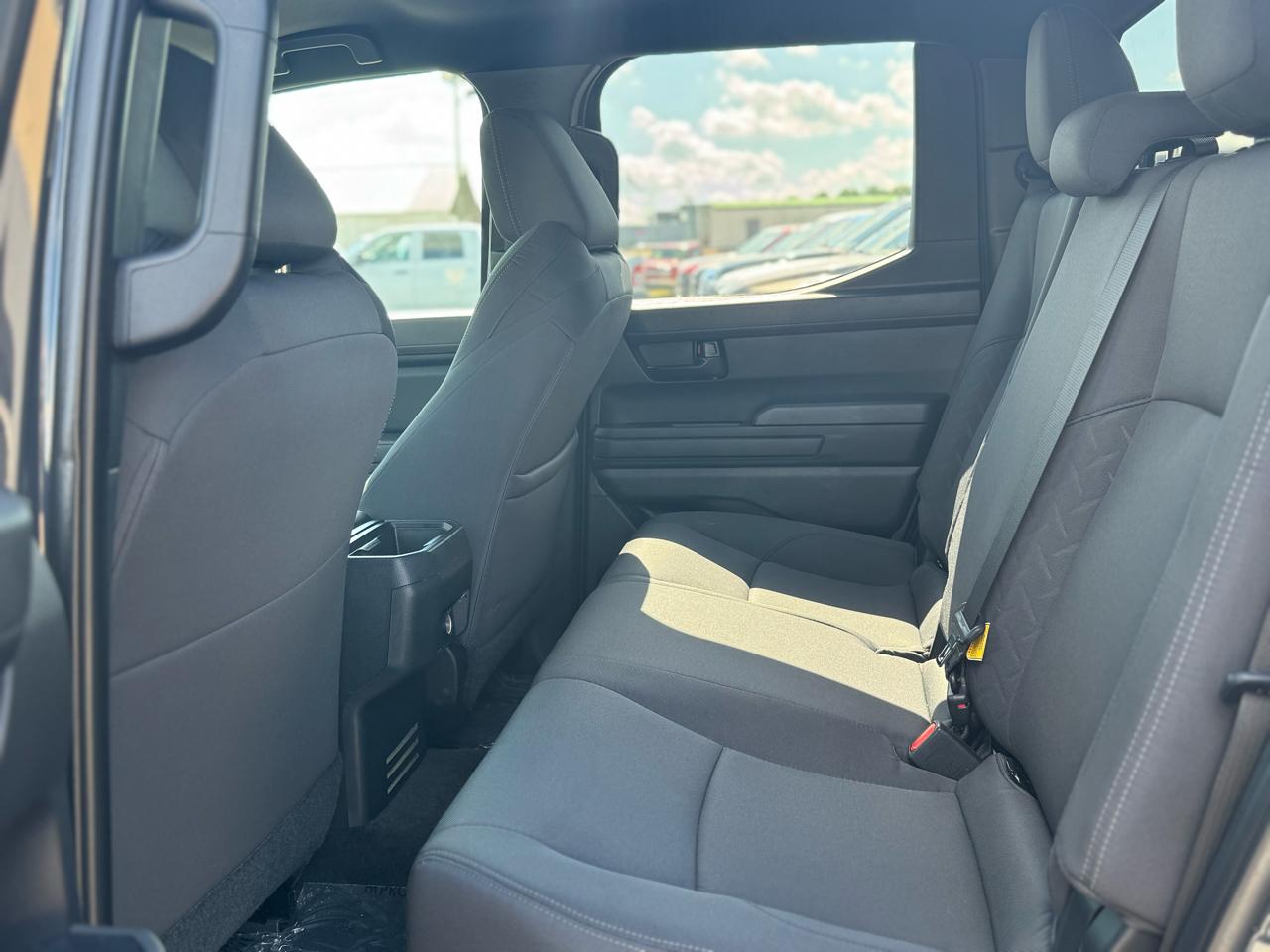 Toyota Tacoma SR Double Cab 4WD 2024