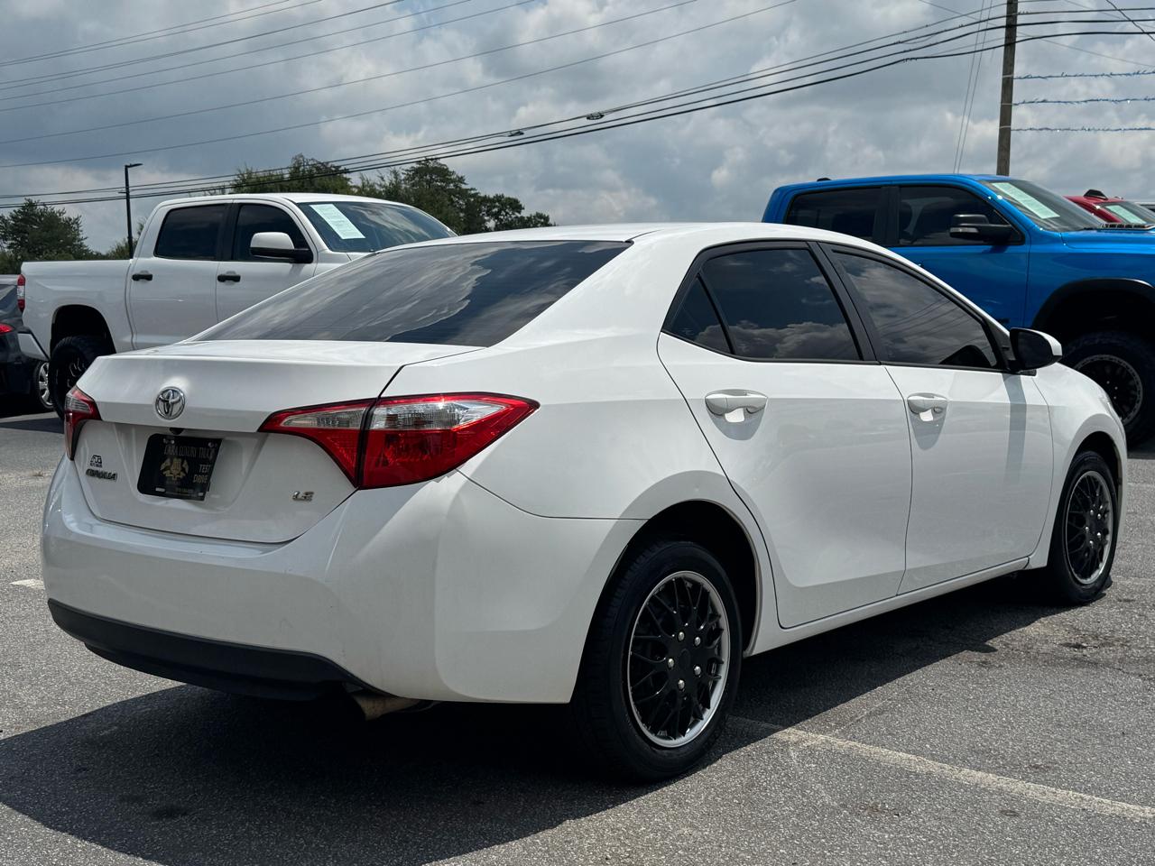 Toyota Corolla LE 4D Sedan 2015