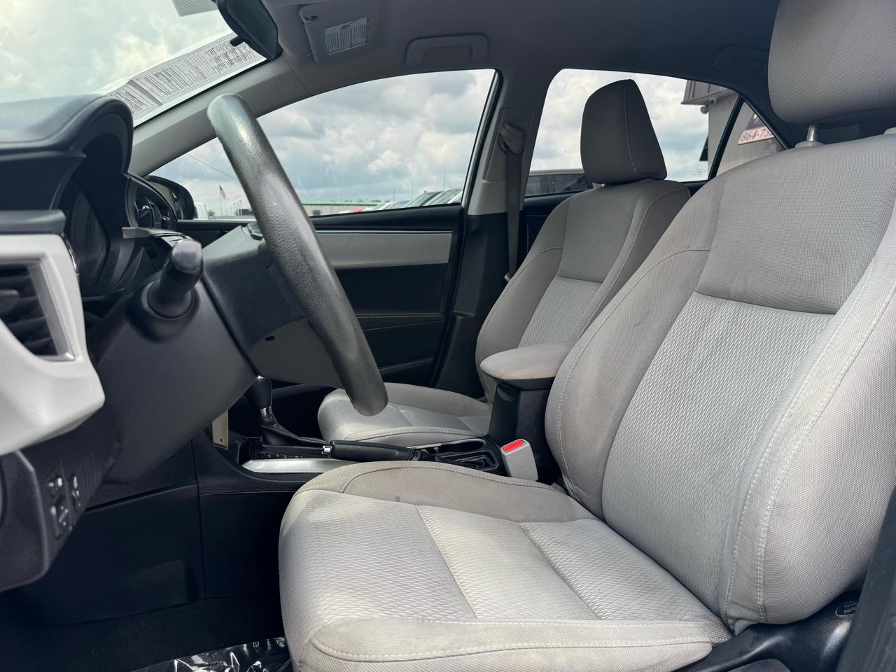 Toyota Corolla LE 4D Sedan 2015