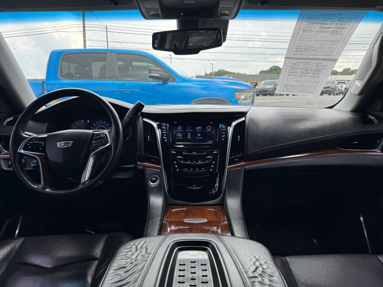 Cadillac Escalade ESV Standard 4WD 2017