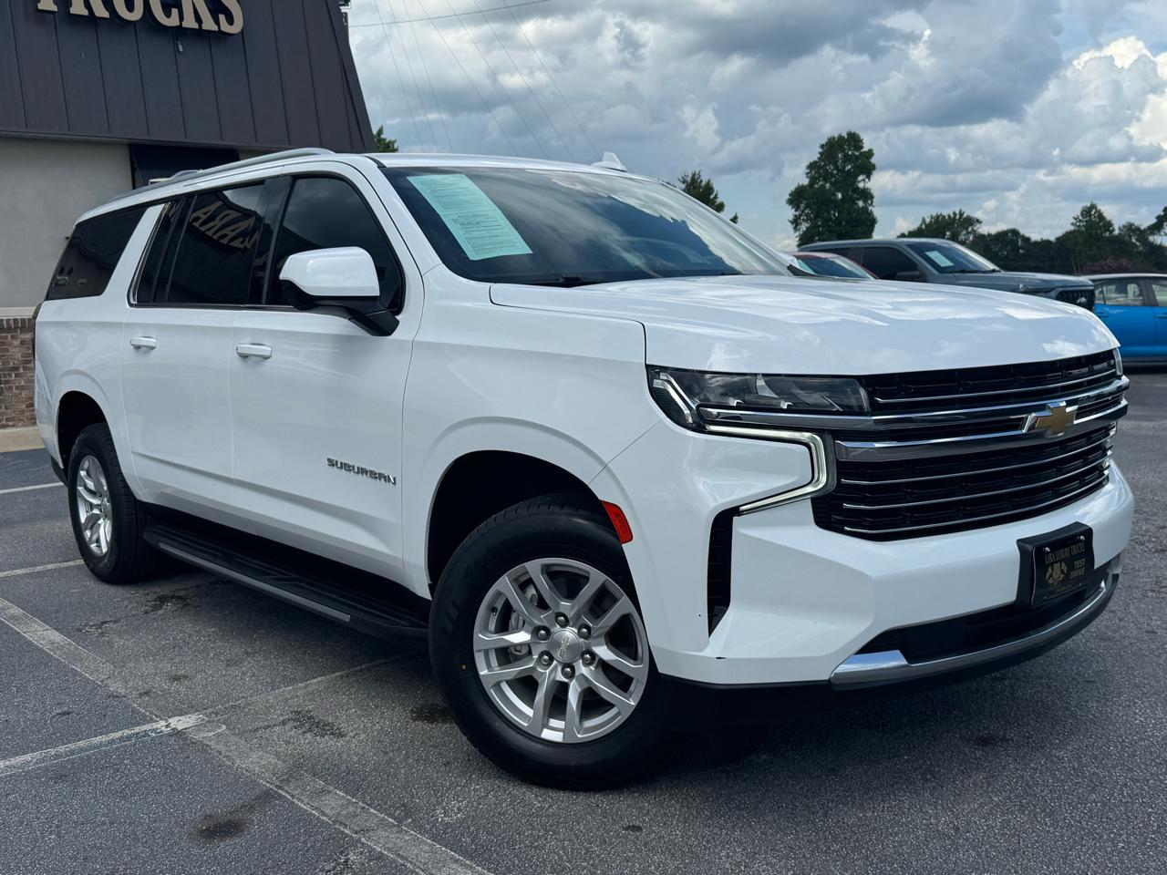 Chevrolet Suburban LT 2WD 2021