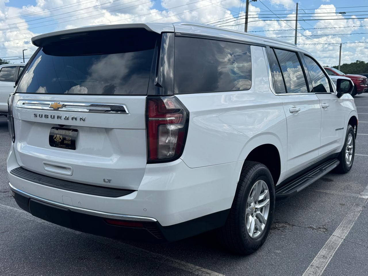 Chevrolet Suburban LT 2WD 2021