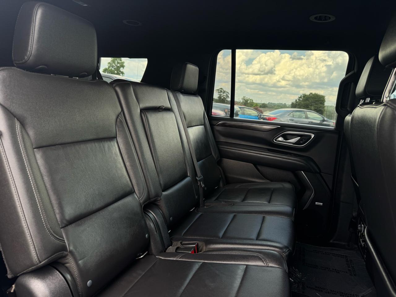 Chevrolet Suburban LT 2WD 2021