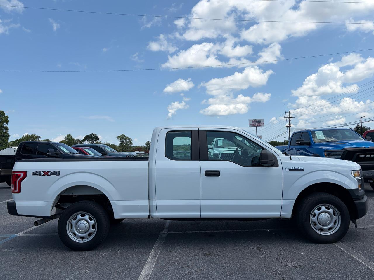 Ford F-150 Lariat SuperCab 8-ft. 4WD 2017