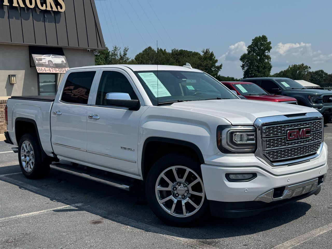 GMC Sierra 1500 Denali Crew Cab Short Box 4WD 2017