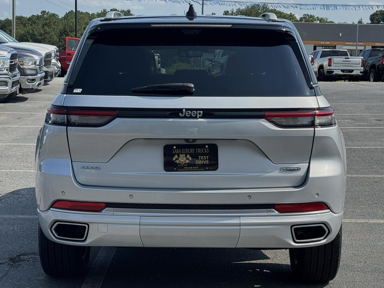 Jeep Grand Cherokee Summit 4WD 2022