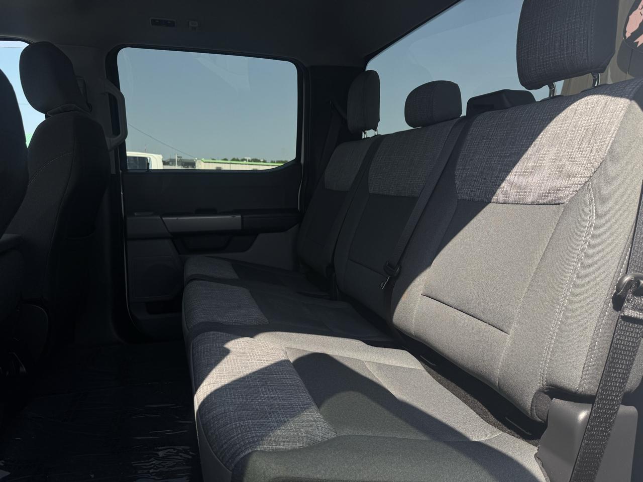 Ford F-350 SD King Ranch Crew Cab Long Bed DRW 4WD 2026