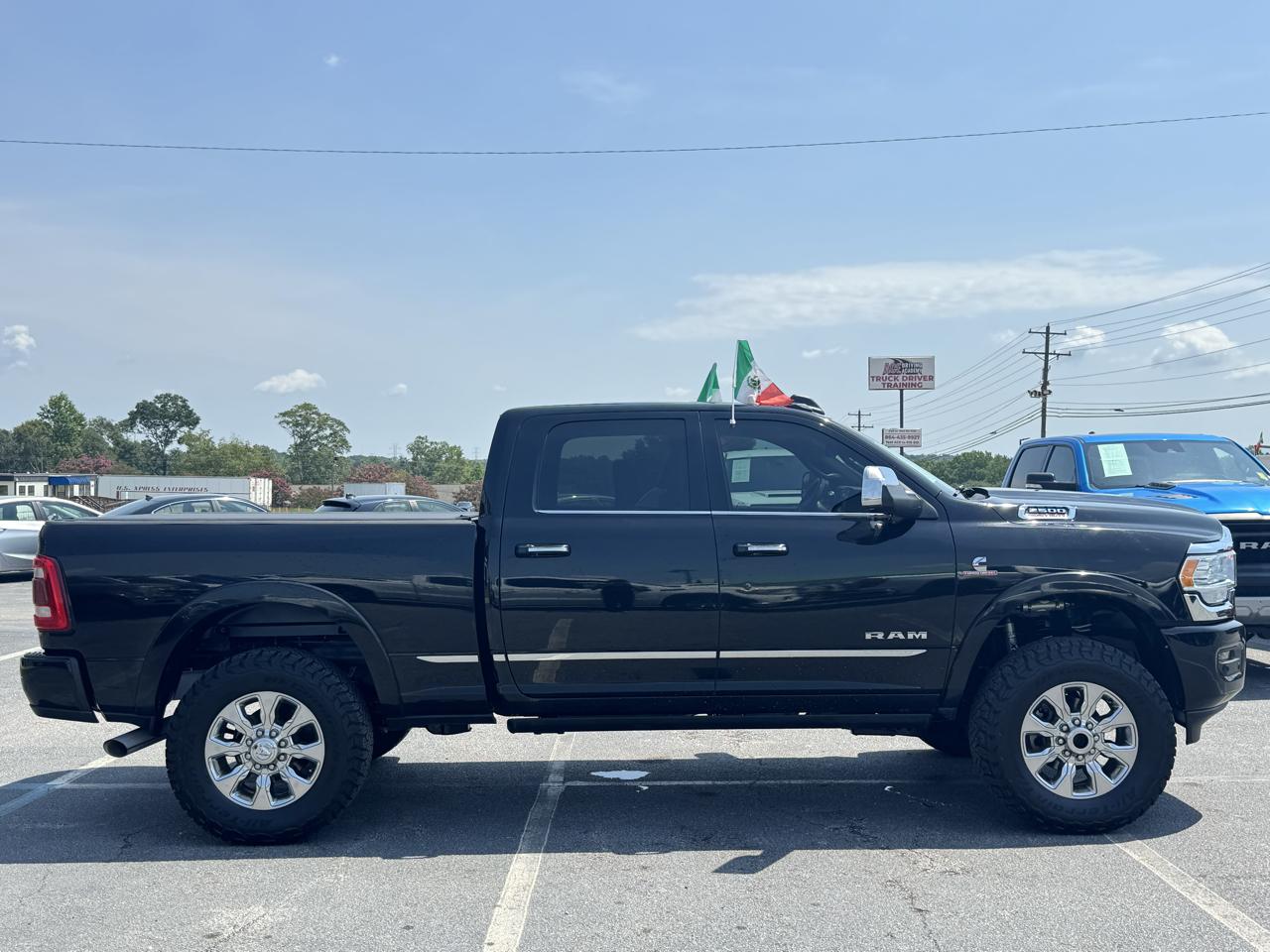 RAM 2500 Limited Crew Cab SWB 4WD 2022