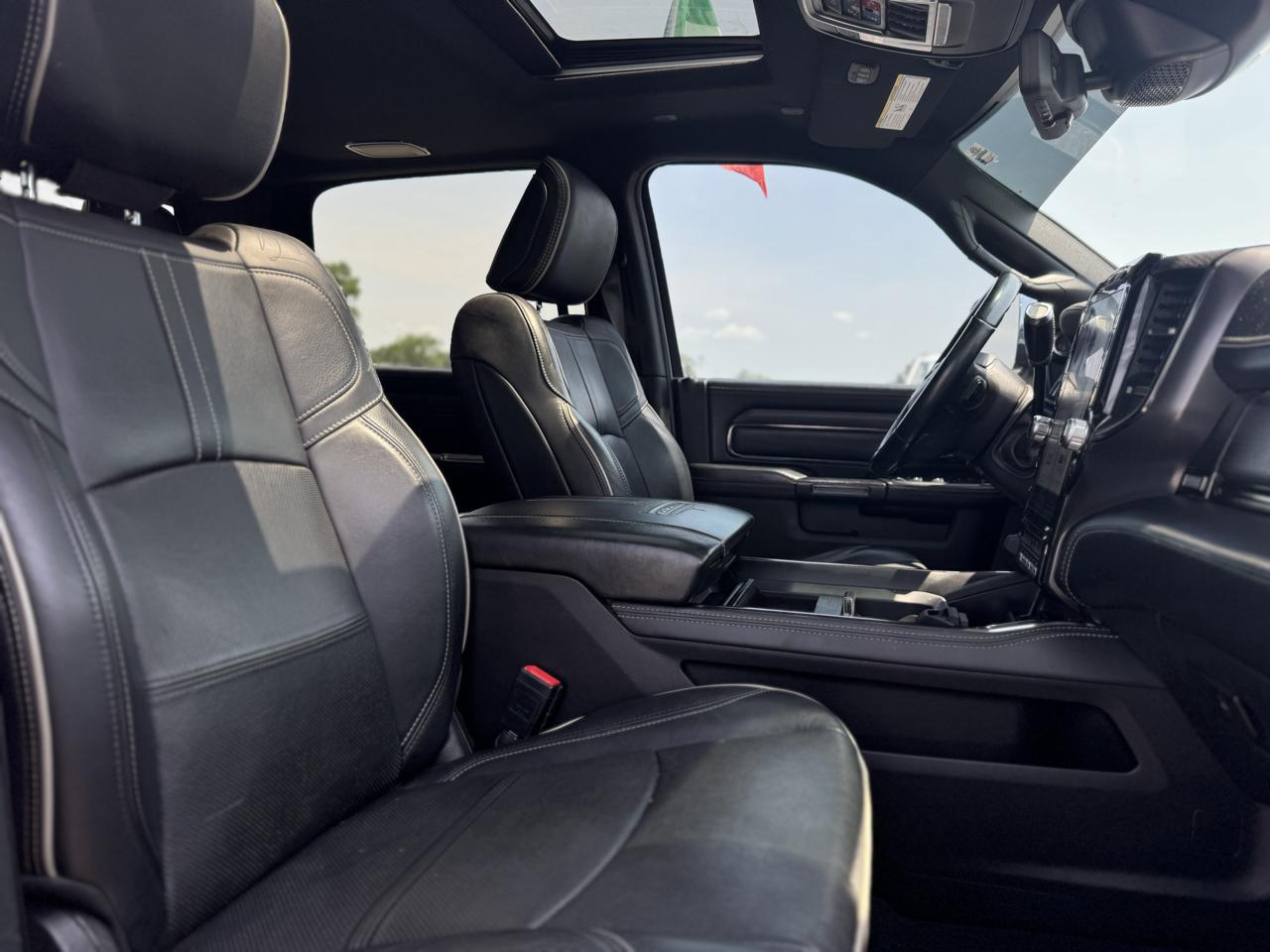 RAM 2500 Limited Crew Cab SWB 4WD 2022