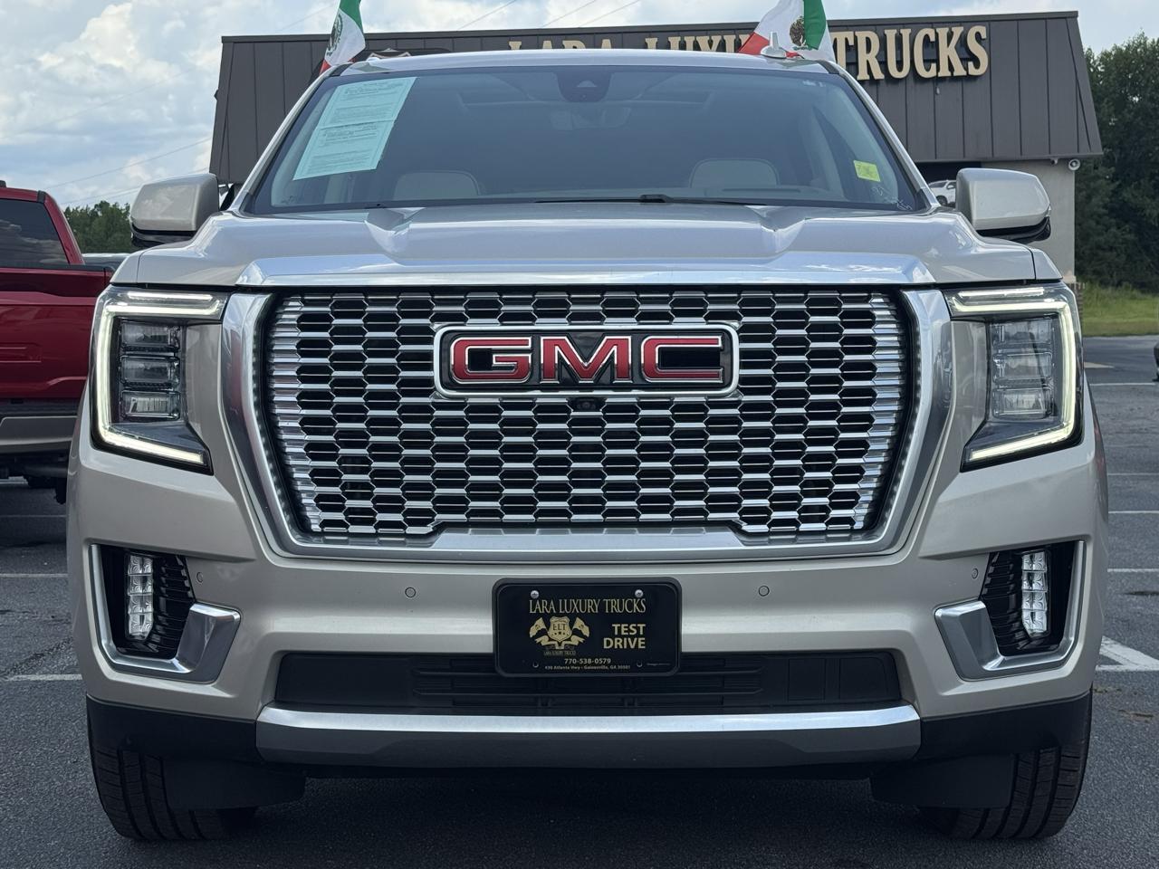 GMC Yukon Denali 2WD 2021