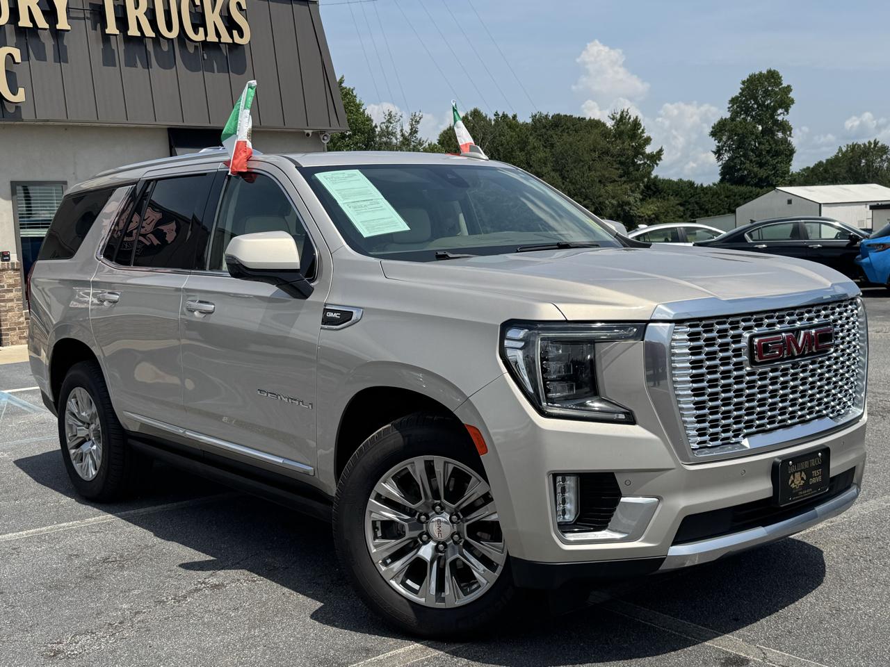 GMC Yukon Denali 2WD 2021