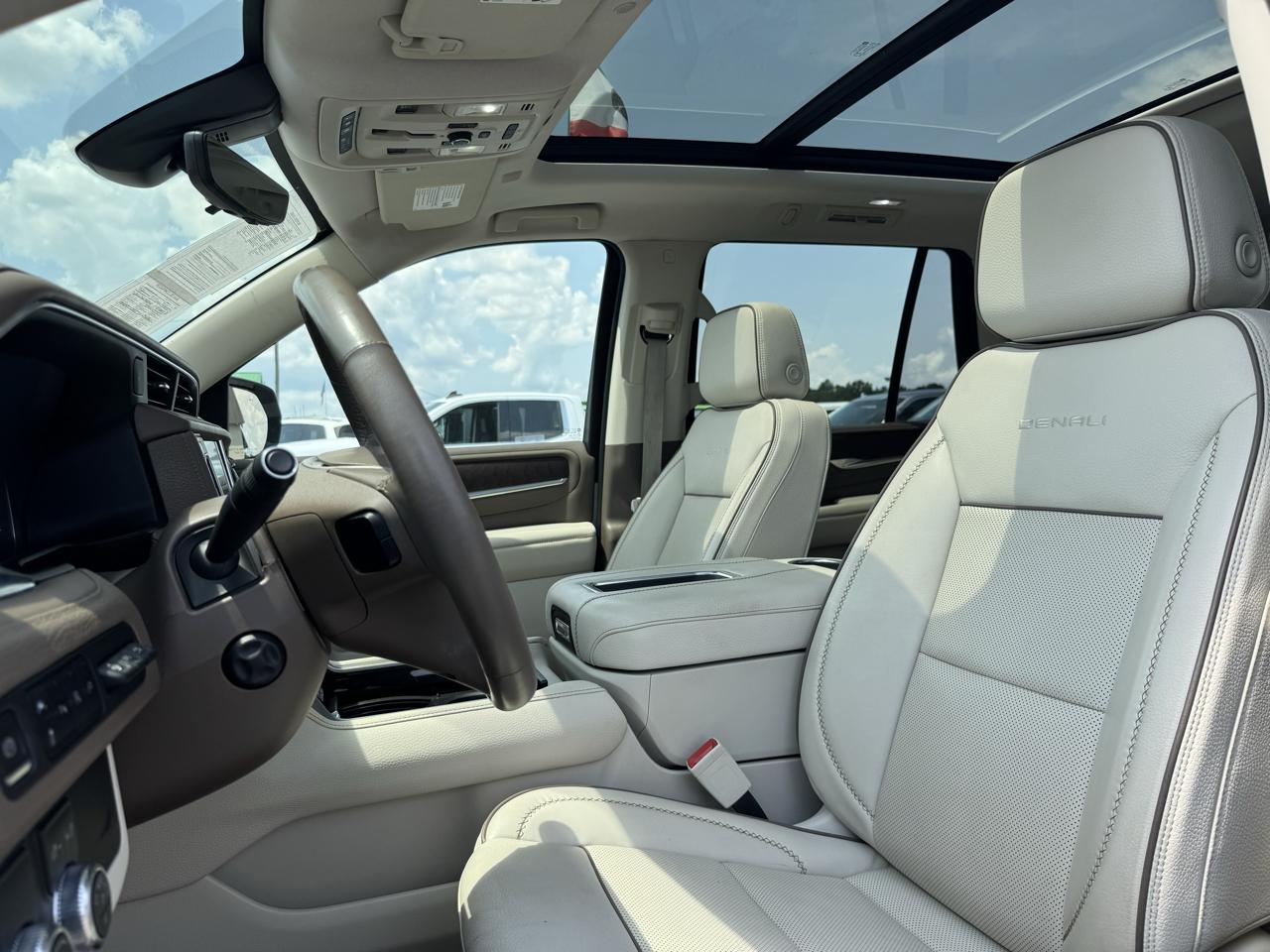 GMC Yukon Denali 2WD 2021