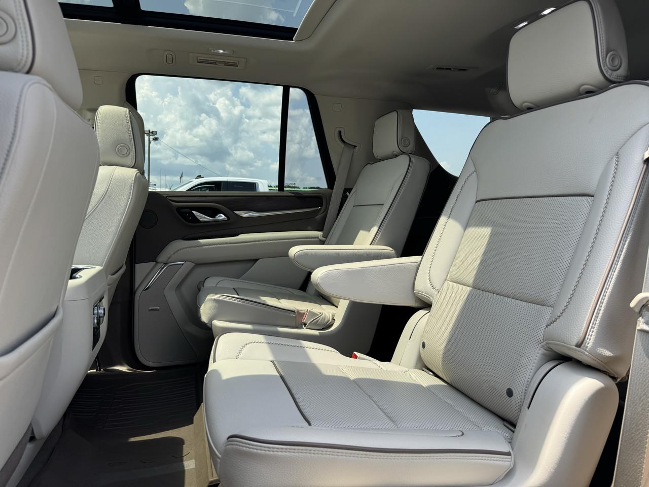 GMC Yukon Denali 2WD 2021