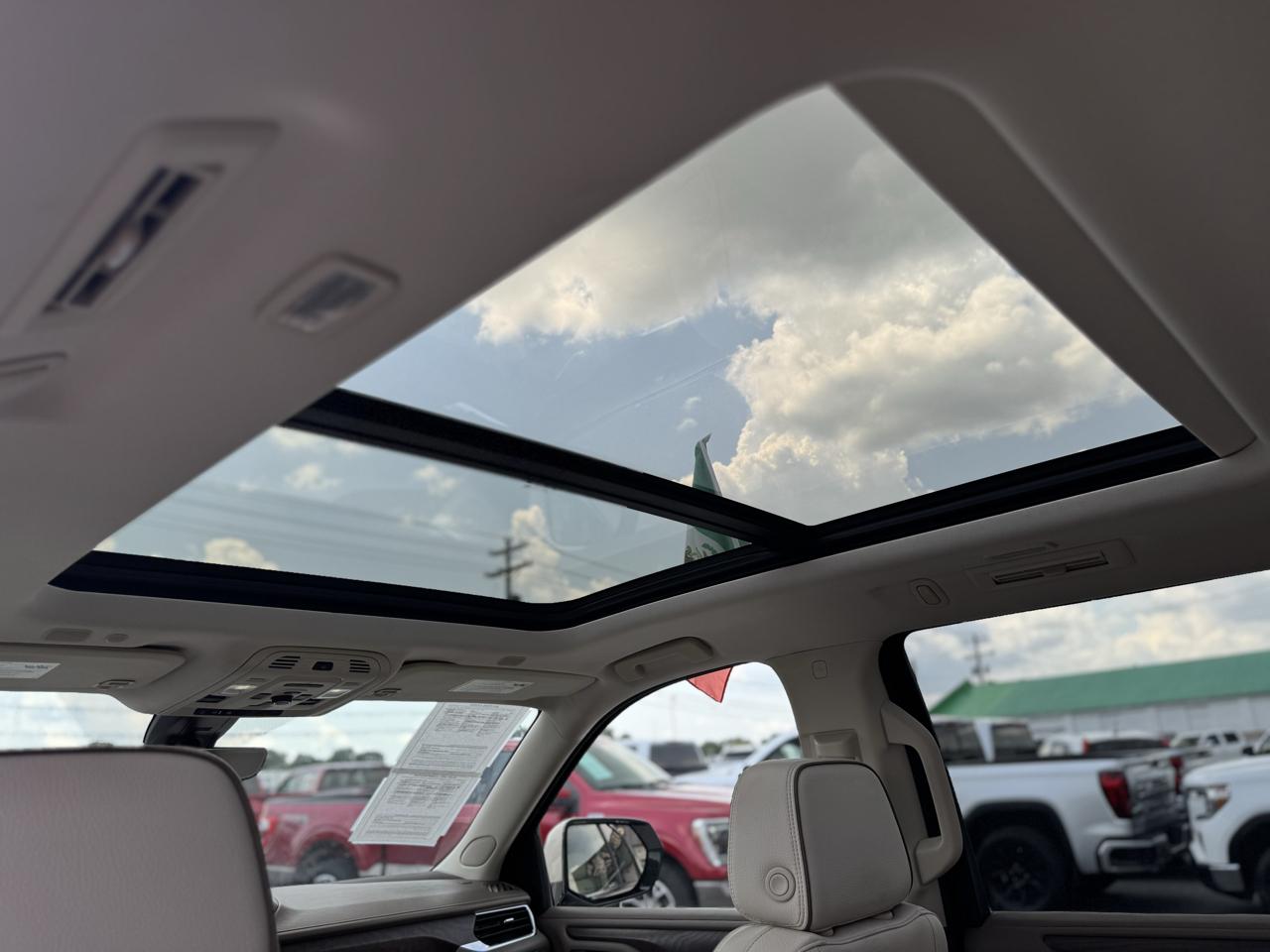GMC Yukon Denali 2WD 2021