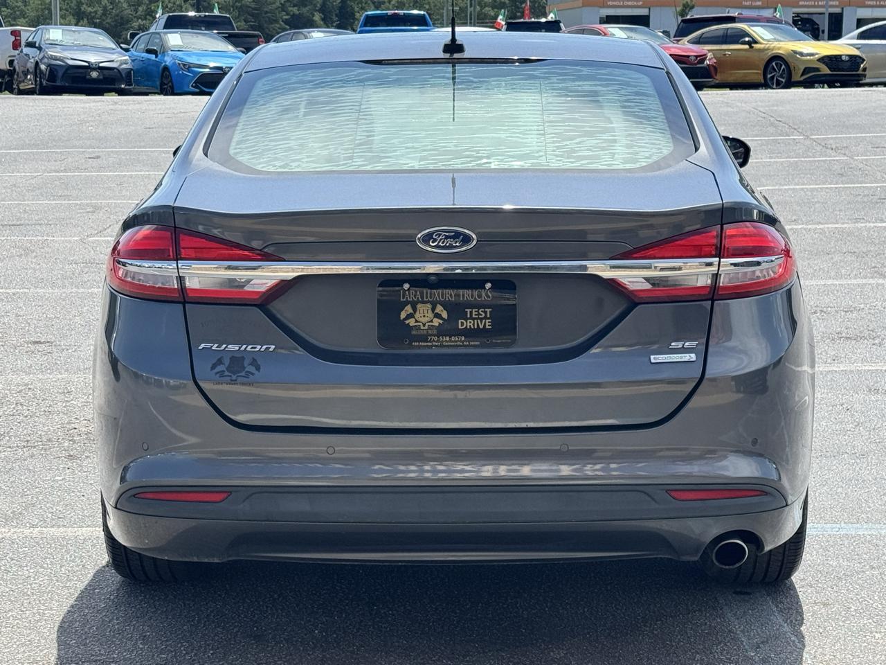 Ford Fusion SE 2017