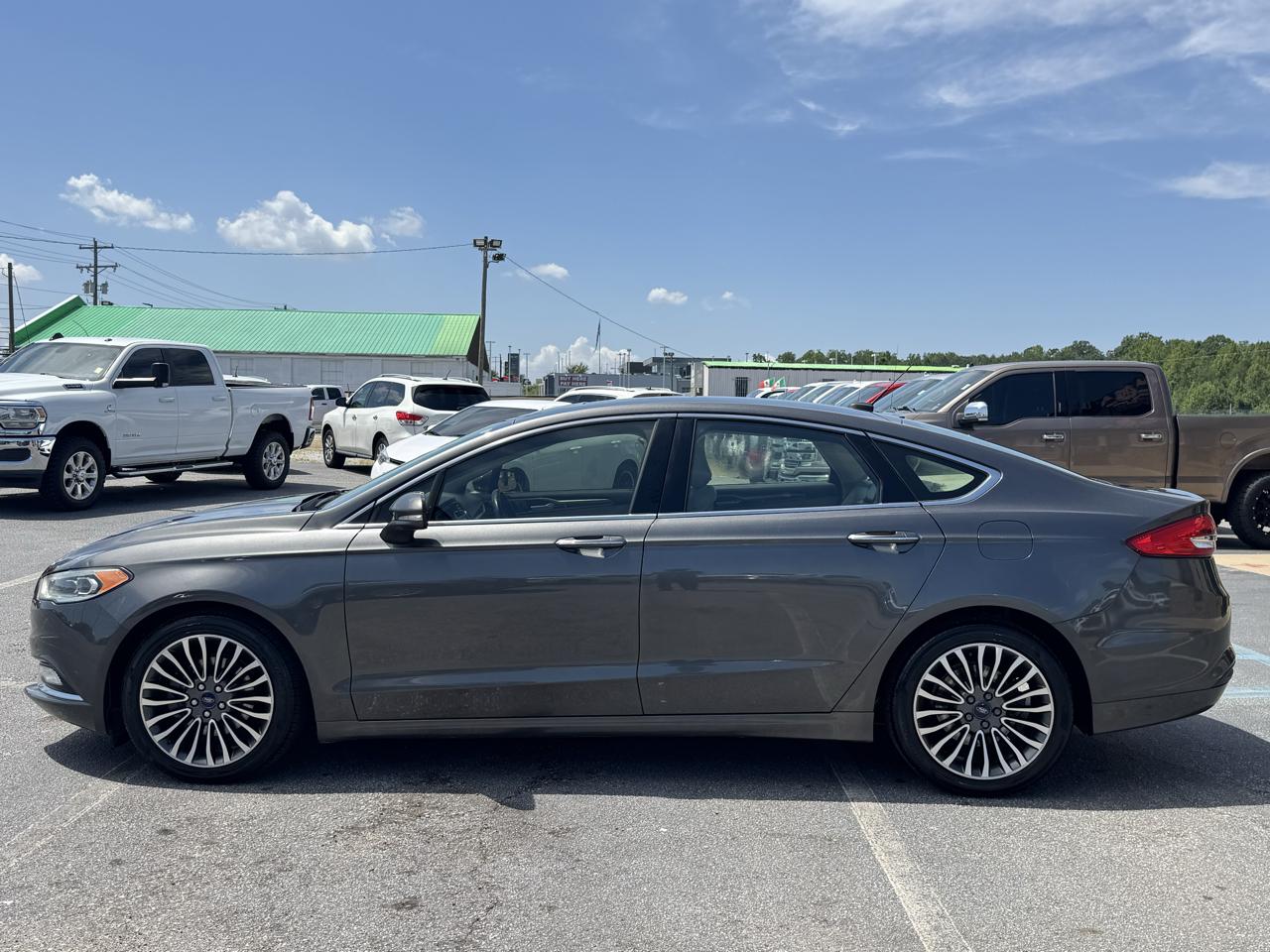 Ford Fusion SE 2017