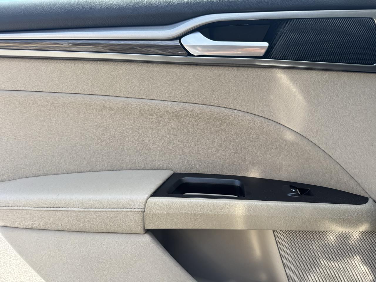 Ford Fusion SE 2017