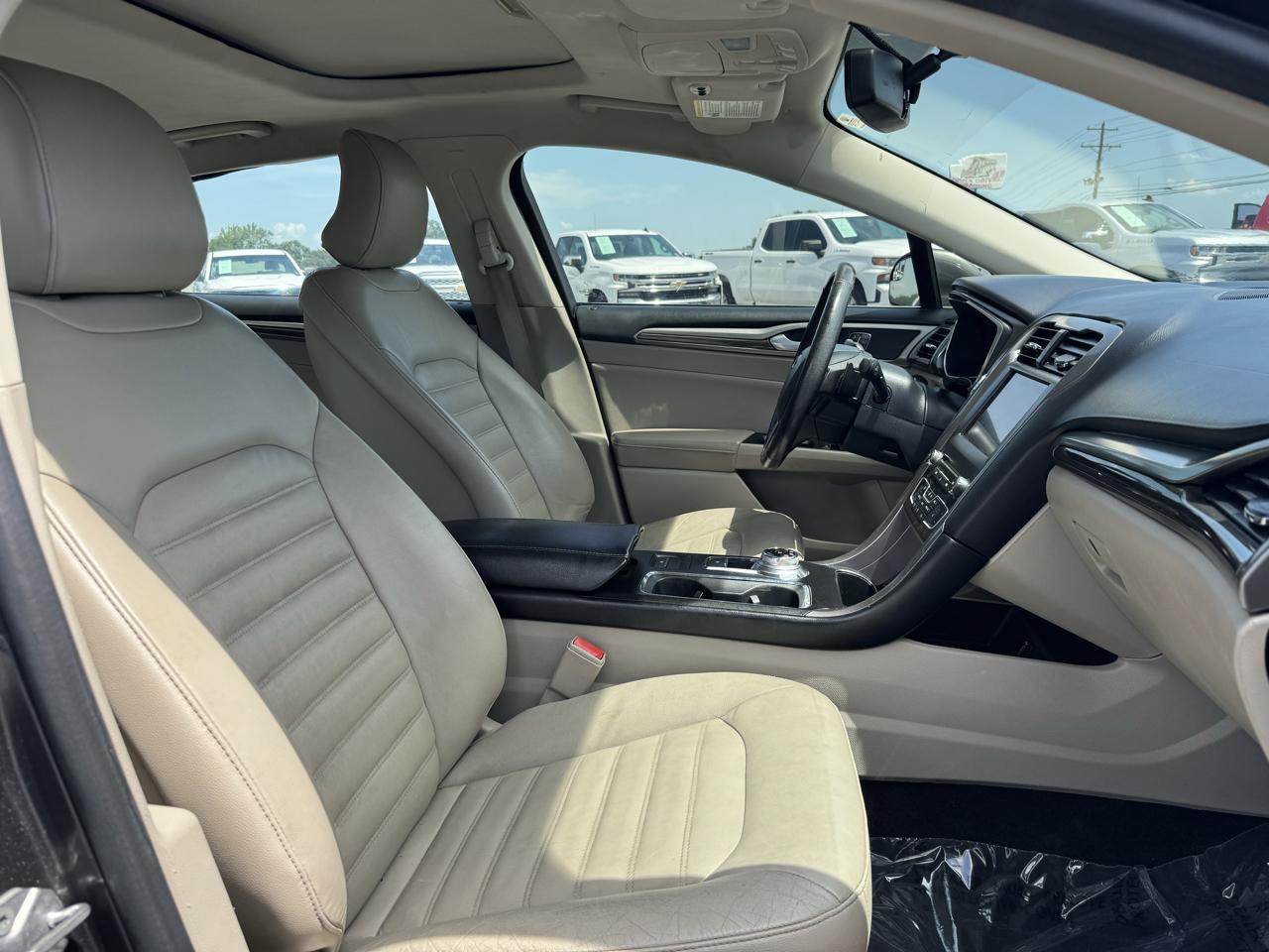 Ford Fusion SE 2017