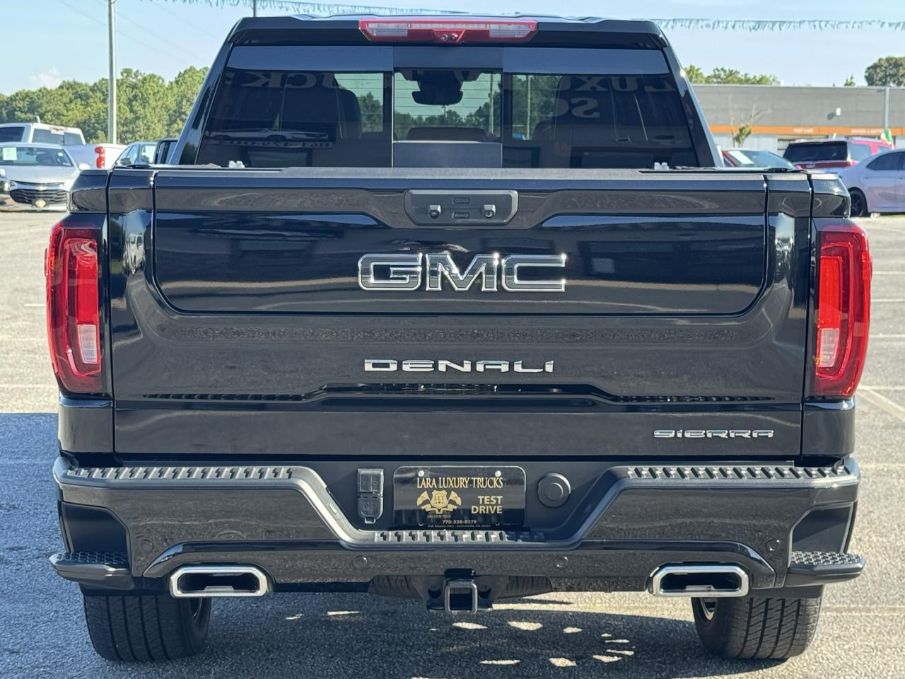 GMC Sierra 1500 Denali Ultimate Crew Cab 4WD 2024