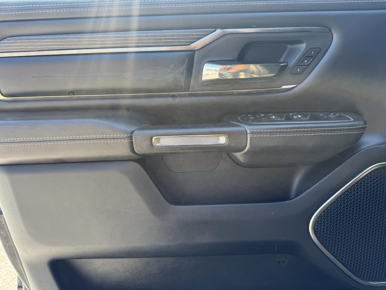 RAM 1500 Limited Crew Cab SWB 4WD 2019