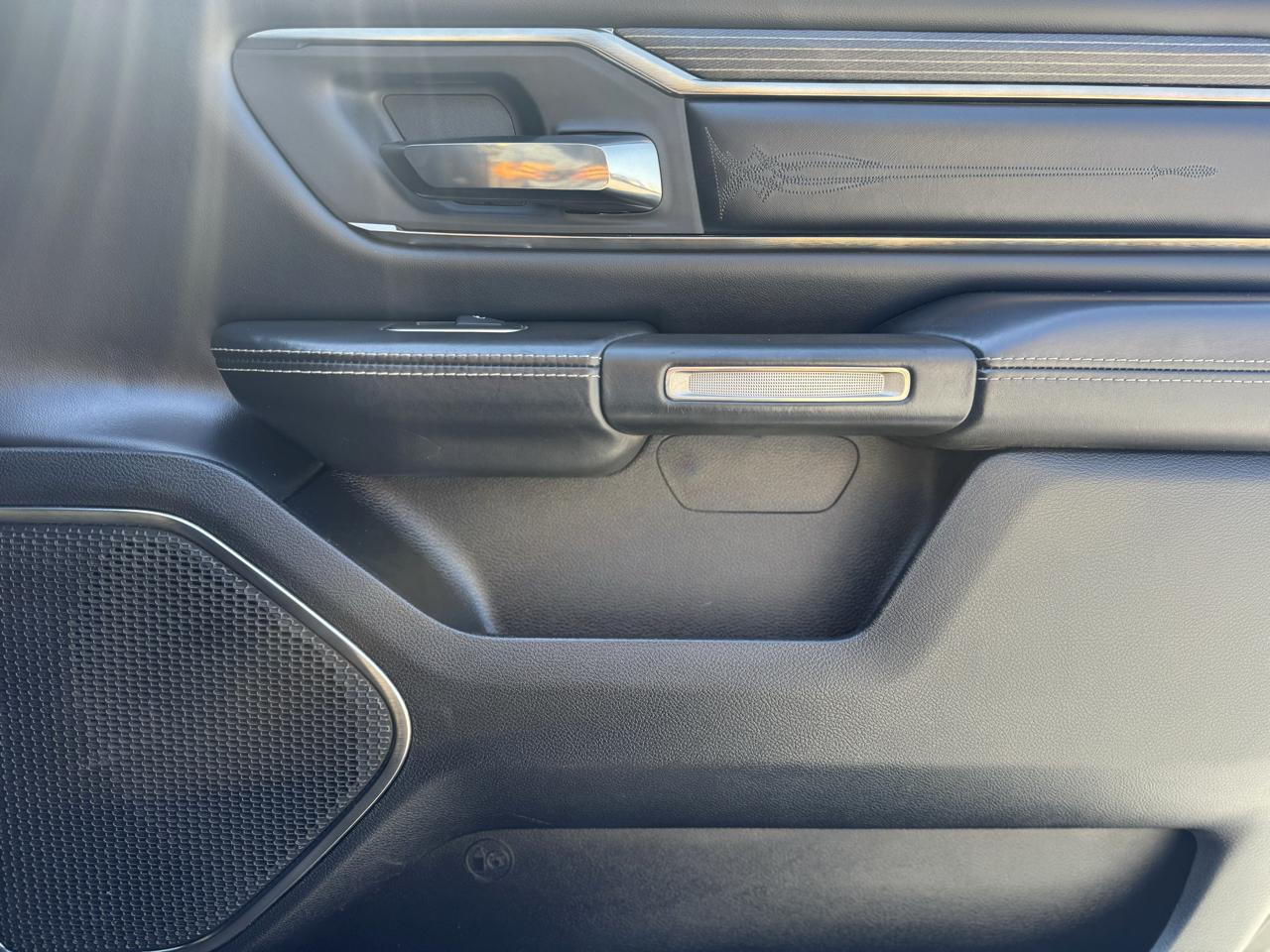 RAM 1500 Limited Crew Cab SWB 4WD 2019