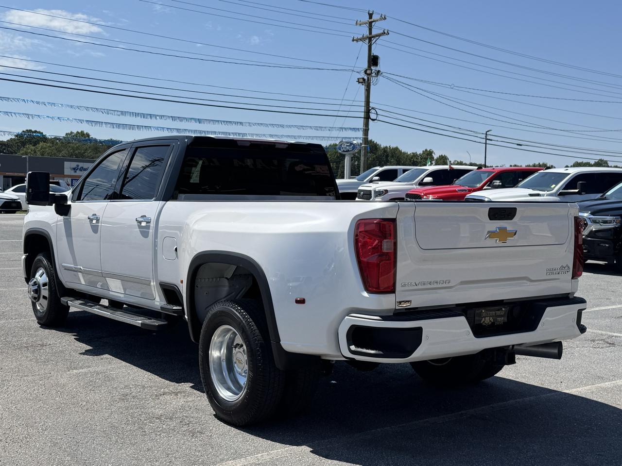 Chevrolet Silverado 3500HD High Country Crew Cab 4WD 2024