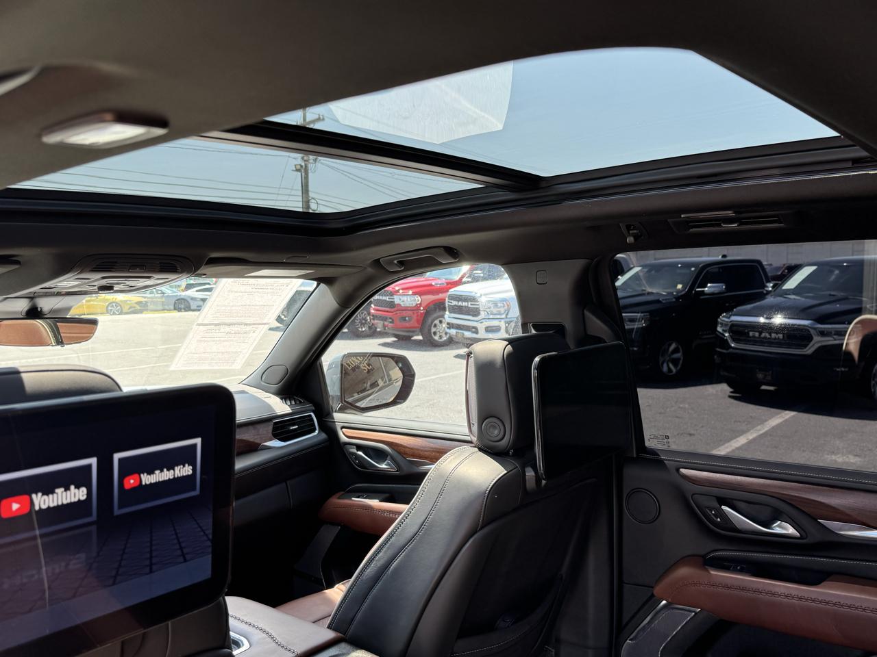 GMC Yukon XL Denali Ultimate 4WD 2024