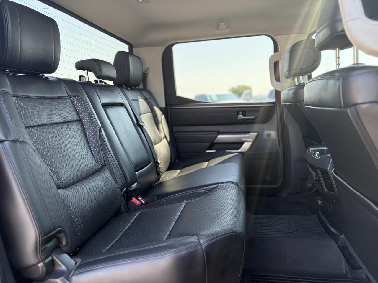Toyota Tundra SR5 2023