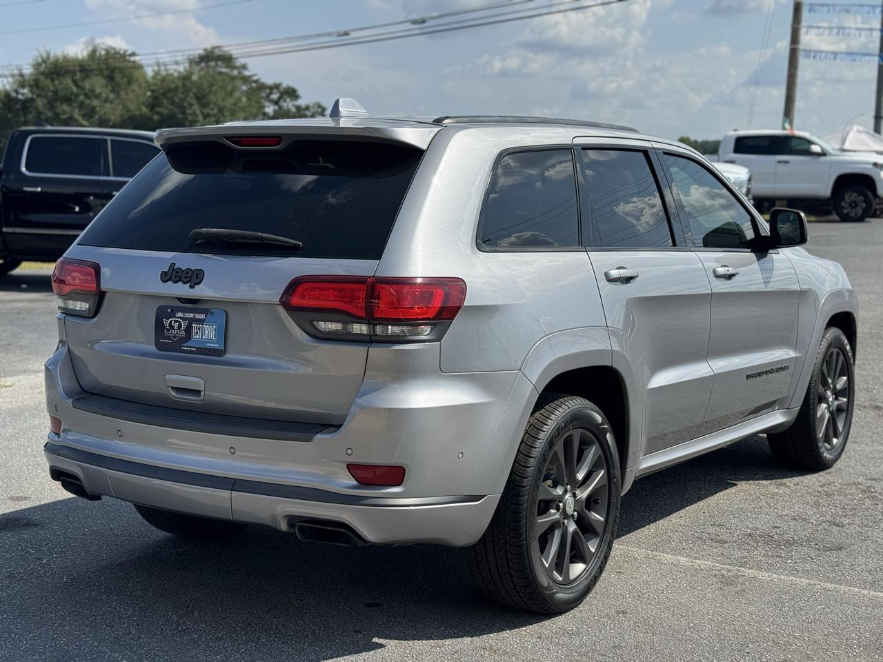 Jeep Grand Cherokee Overland 2WD 2019