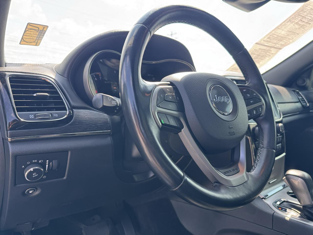 Jeep Grand Cherokee Overland 2WD 2019