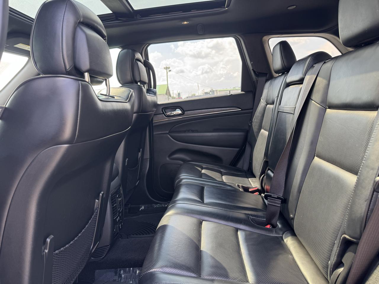 Jeep Grand Cherokee Overland 2WD 2019