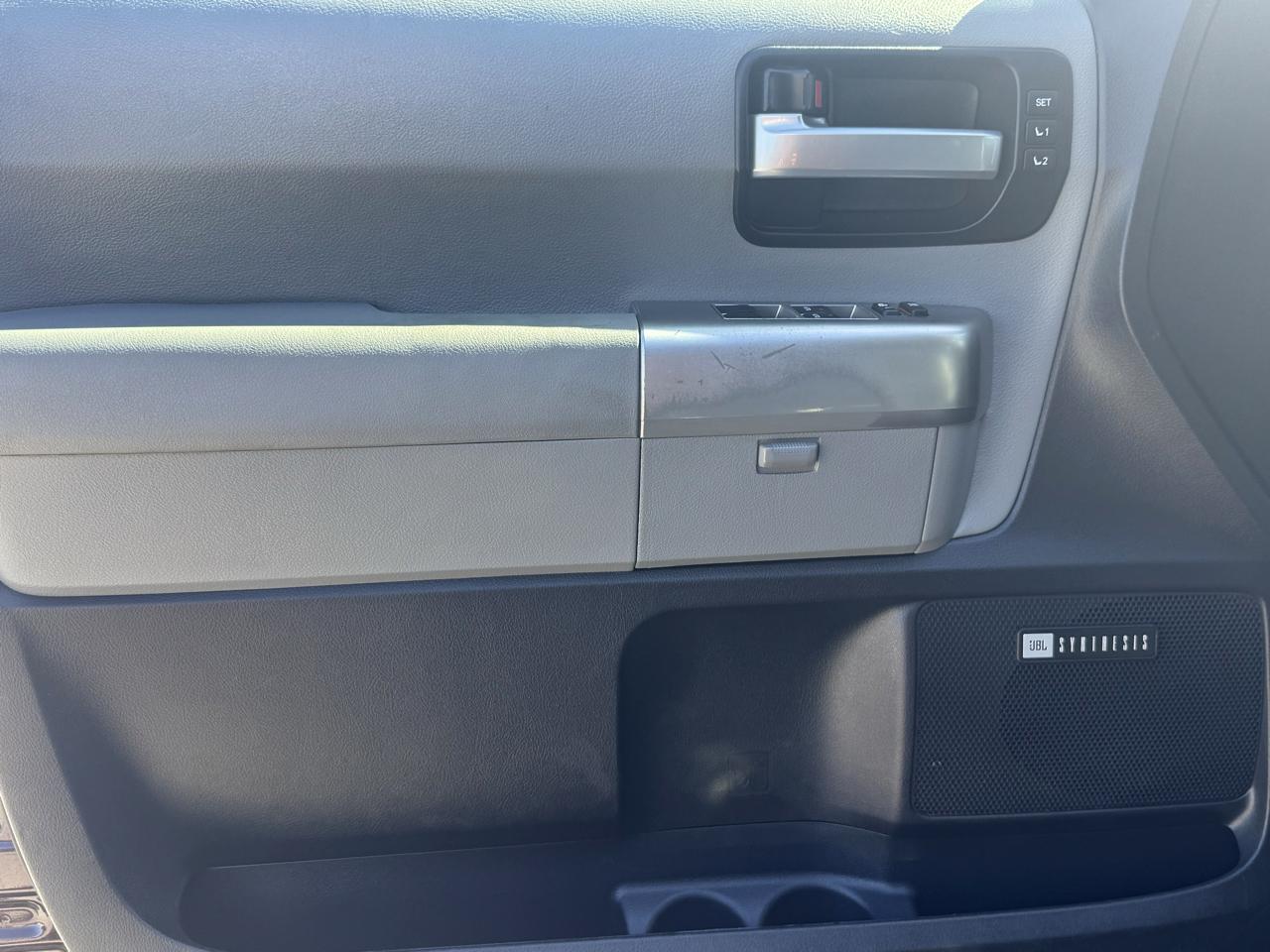 Toyota Sequoia Limited 4WD 2018
