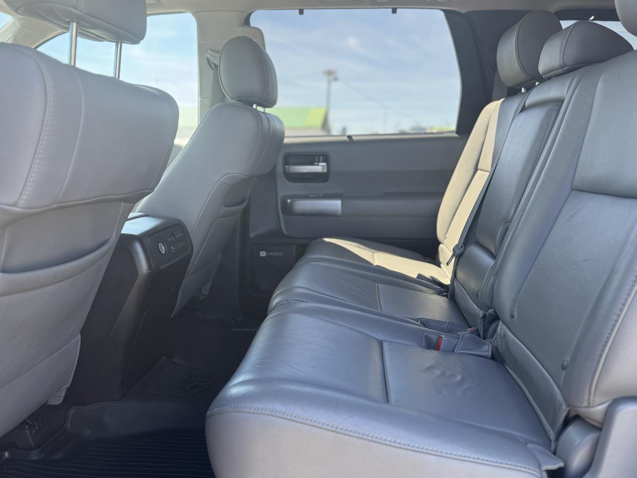 Toyota Sequoia Limited 4WD 2018