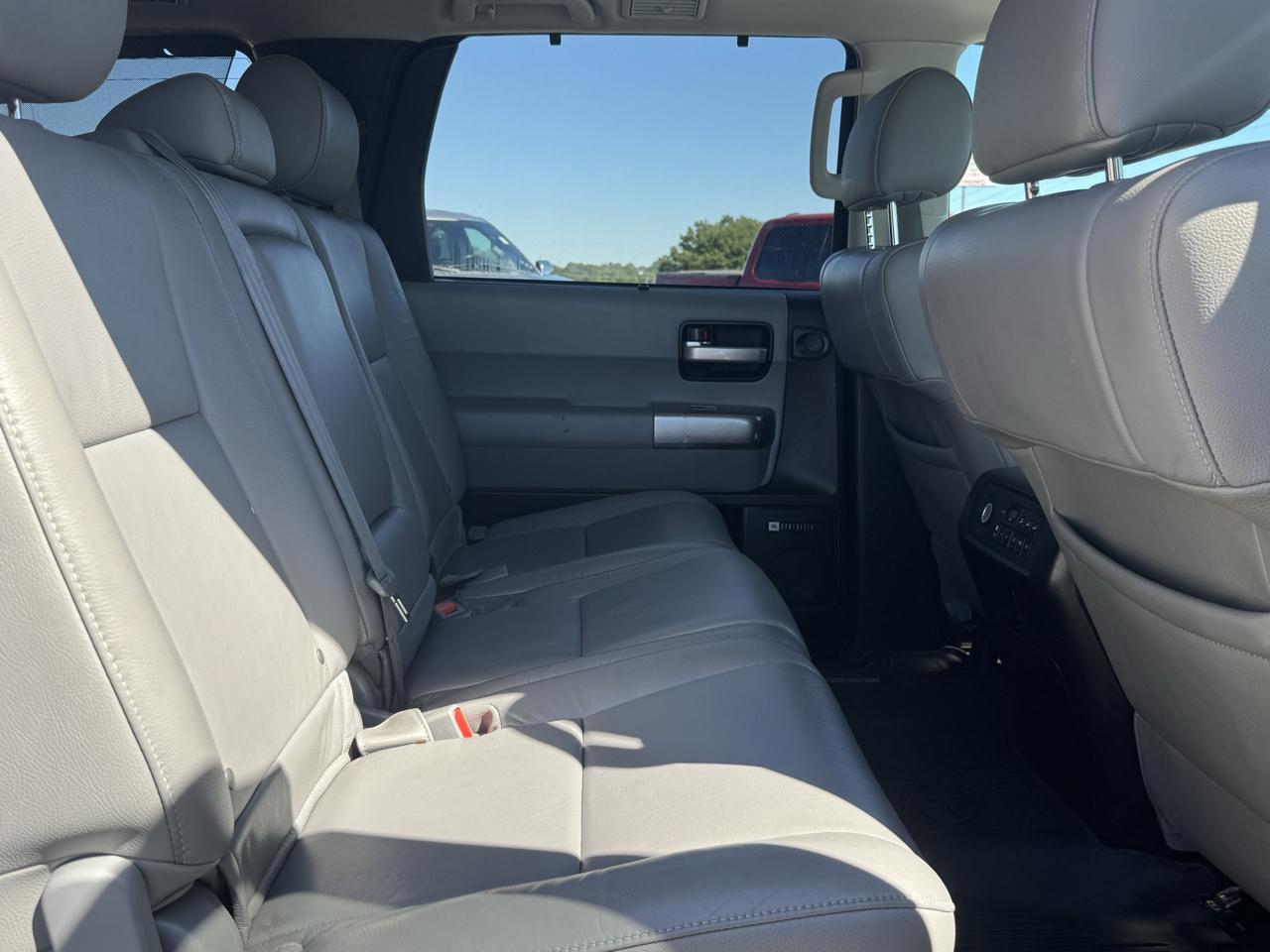 Toyota Sequoia Limited 4WD 2018