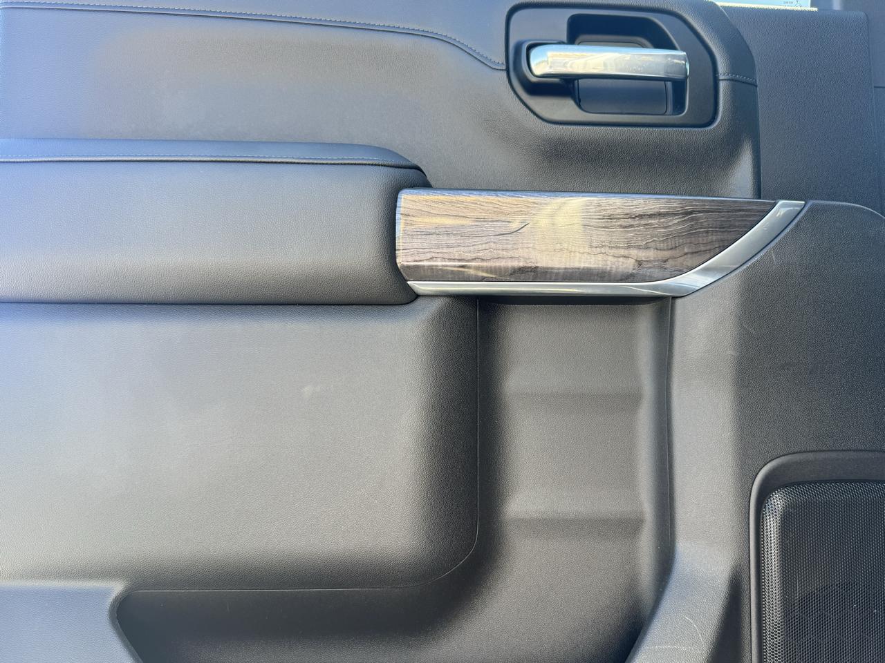 Chevrolet Silverado 1500 LTZ Crew Cab Long Box 4WD 2020