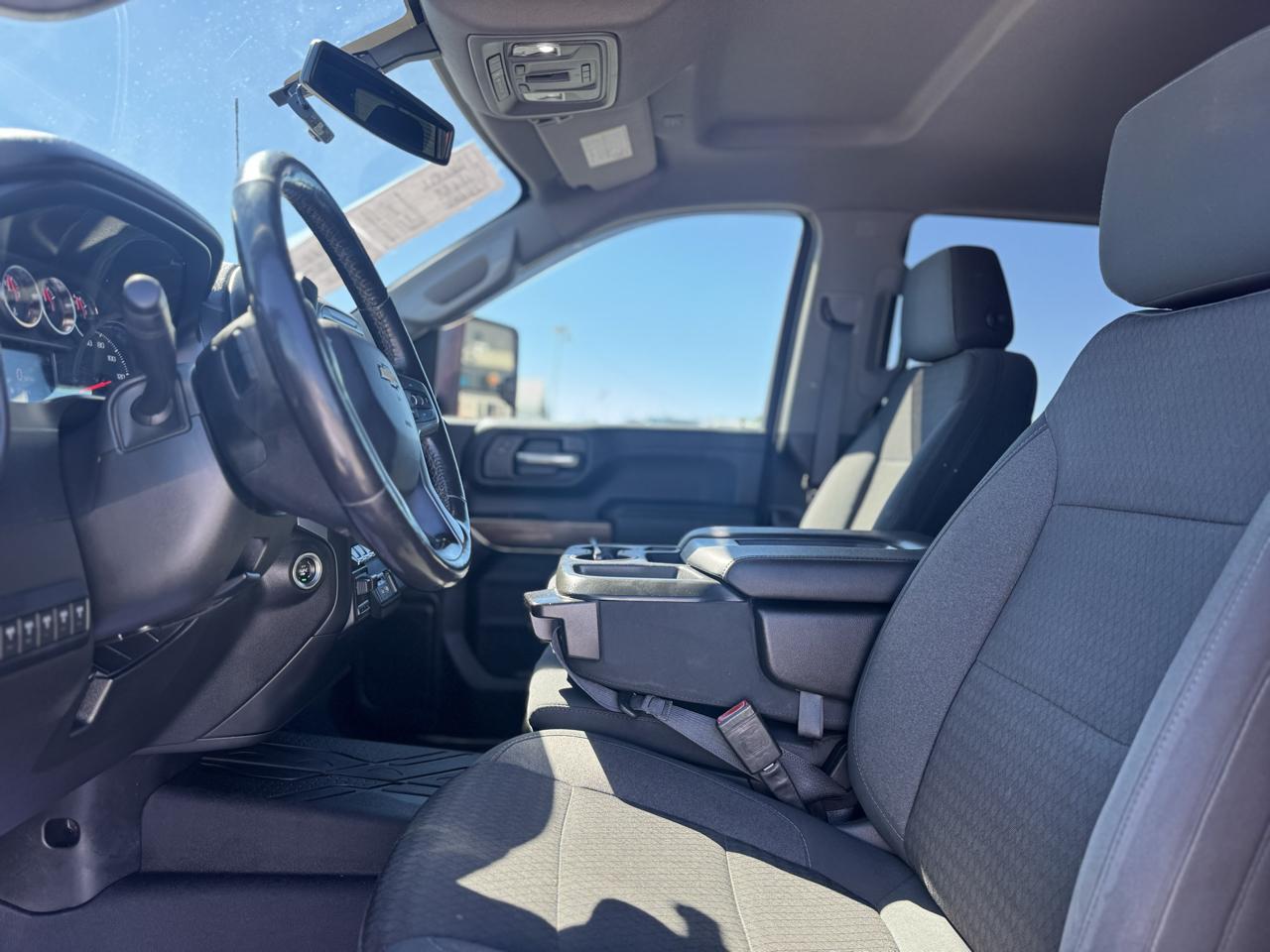 Chevrolet Silverado 3500HD LT Crew Cab 4WD 2020