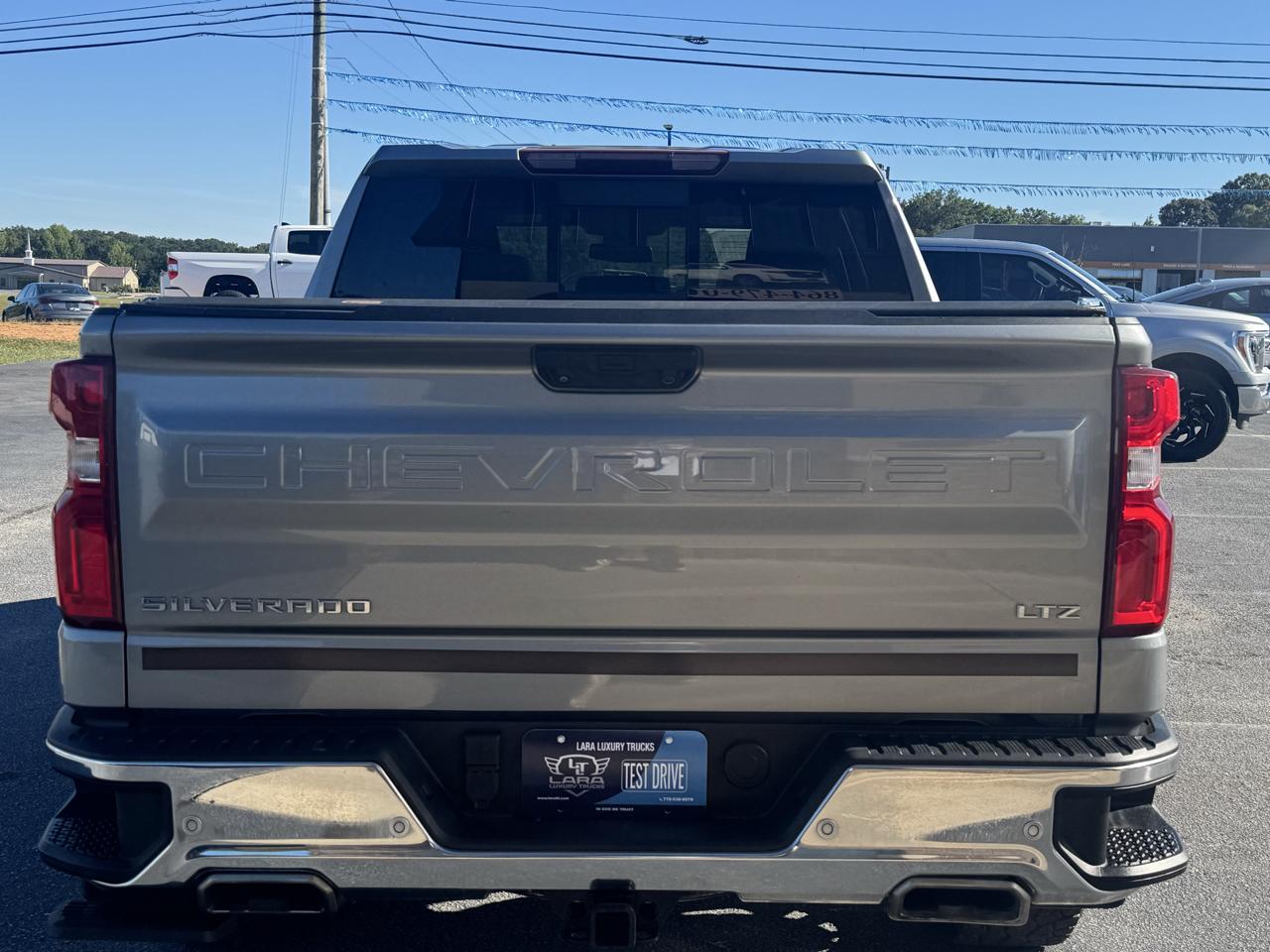 Chevrolet Silverado 1500 LTZ Crew Cab 4WD 2023